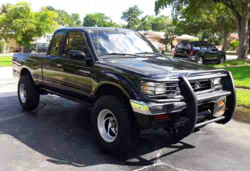 toyota tacoma 1997 97 toyota tacoma 4wd extended cab 5 speed one owner cars for sale toyota tacoma 1997